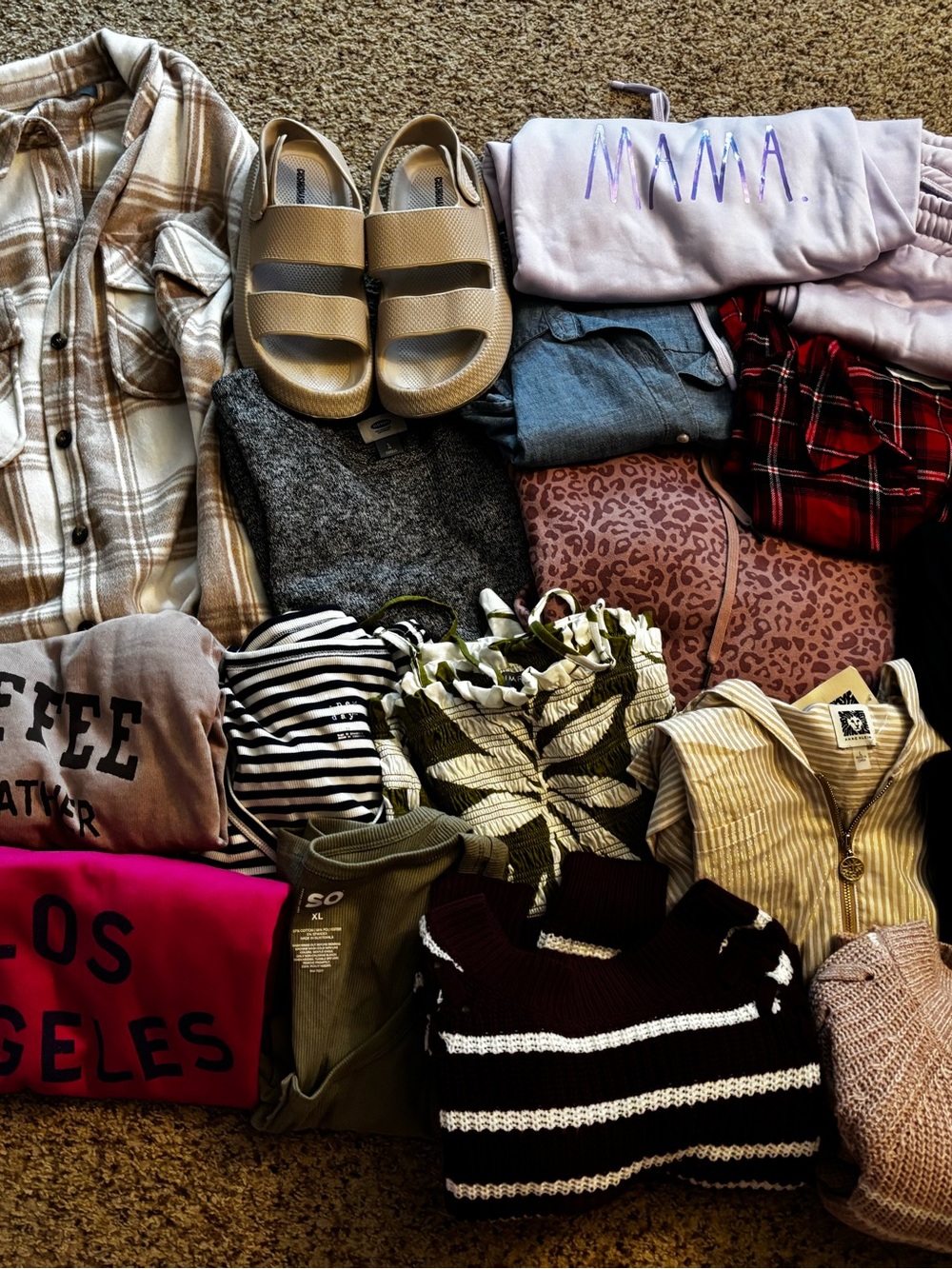 Large Bundle of Women’s Clothes L-XL